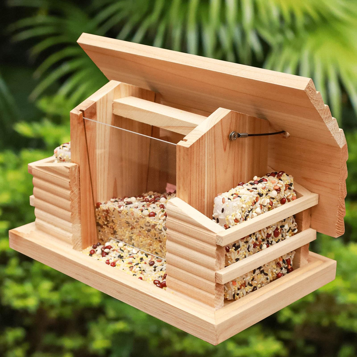 STARSWR wooden outdoor bird feeder adds charm to gardens and patios