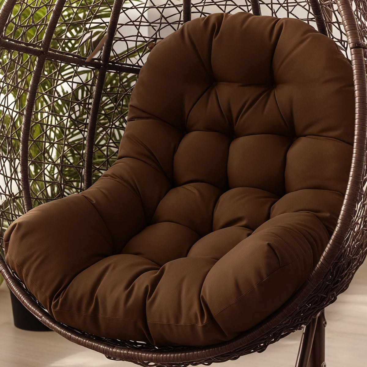 STAYDEN Egg Chair Cushion arrives with vacuum packaging—allow 1–2 days to regain fluff
