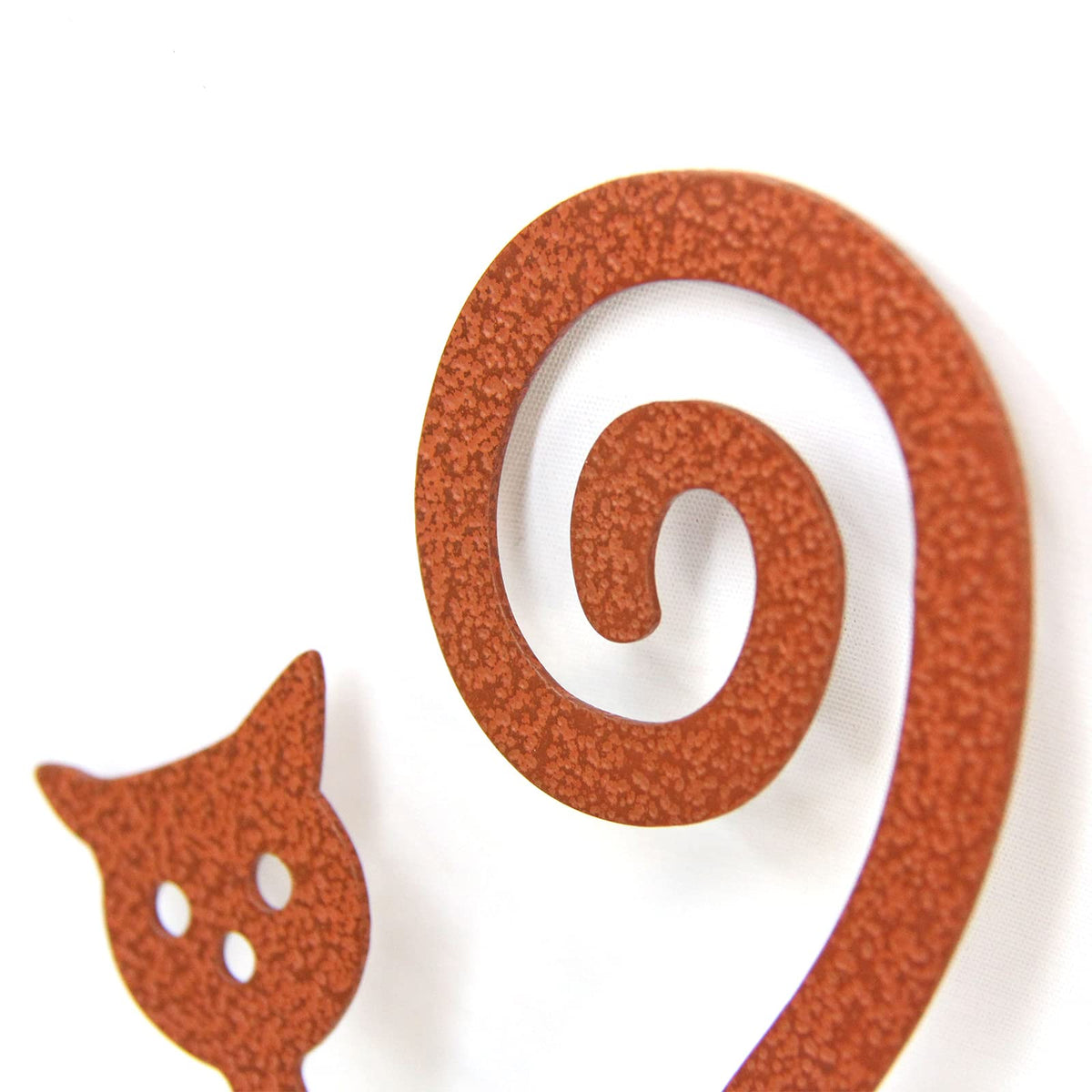 STEELDECO modern cat decor stake adds playful elegance to containers.