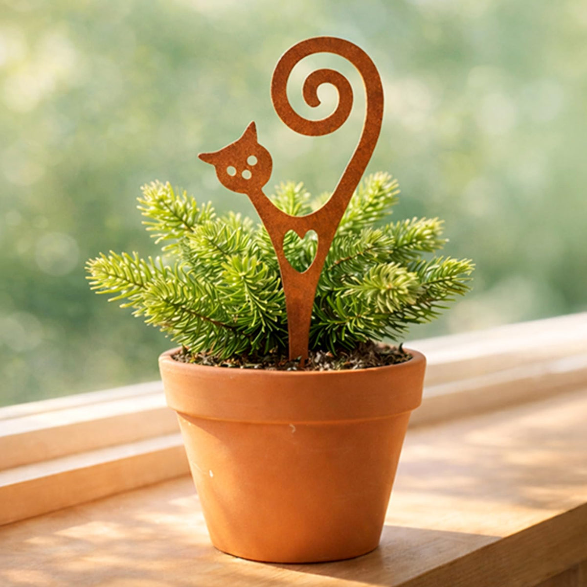 STEELDECO plant-marker cat helps label pots while adding whimsy.