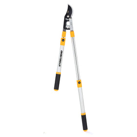 STEELHEAD Duragrip handles provide secure, comfortable pruning