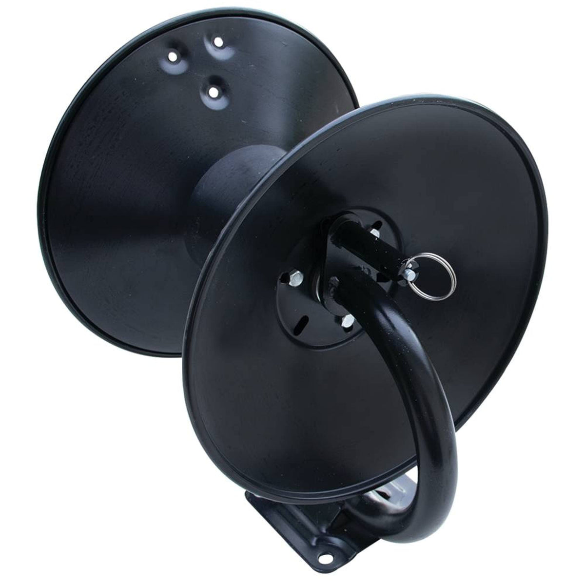 Stens 758-740 in-use image conveys 50 ft reach and 4000 PSI compatibility in action