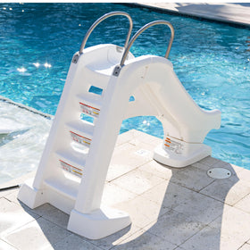 Step2 Vero Pool Slide durable plastic for long outdoor use