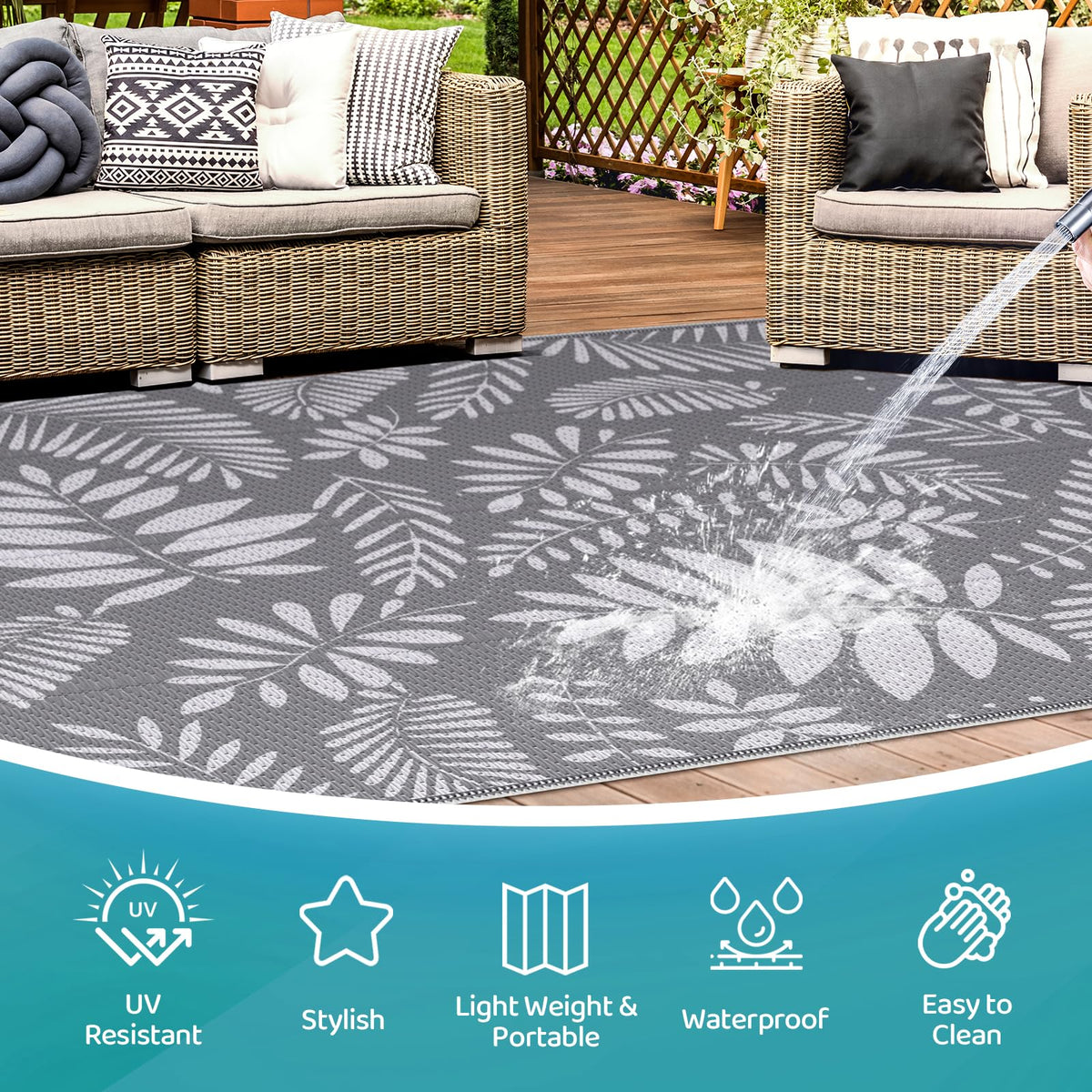 StepRite waterproof rug close-up shows sturdy plastic straw material for all-weather use.