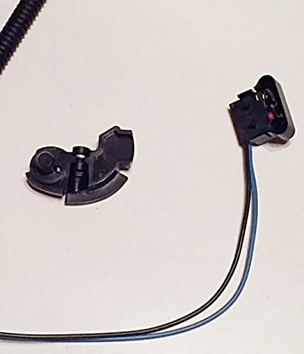 Stihl FS90 throttle cable attachment showing secure fit.