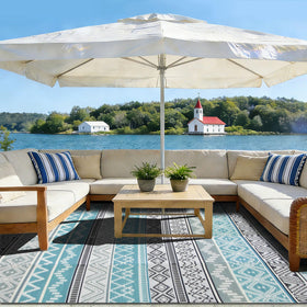 Strickland Home lightweight and portable rug with carry bag.