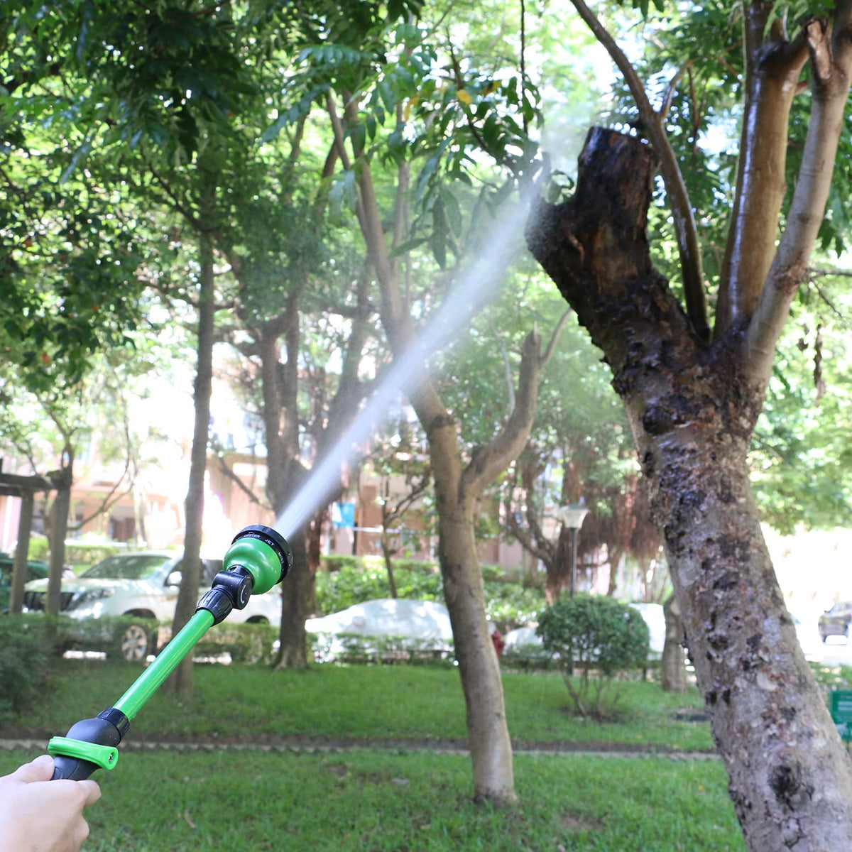 Ergonomic, slip-resistant handle with anti-corrosion components