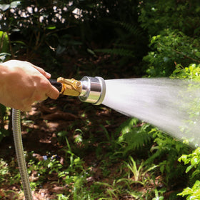 STYDDI weatherproof brass valve stands up to rain and sun for durable use.