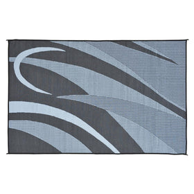 GA1 lightweight, foldable patio mat with carry bag for easy storage.