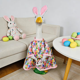 Sumetamii porch Easter scene with goose elevates curb appeal and party photos.