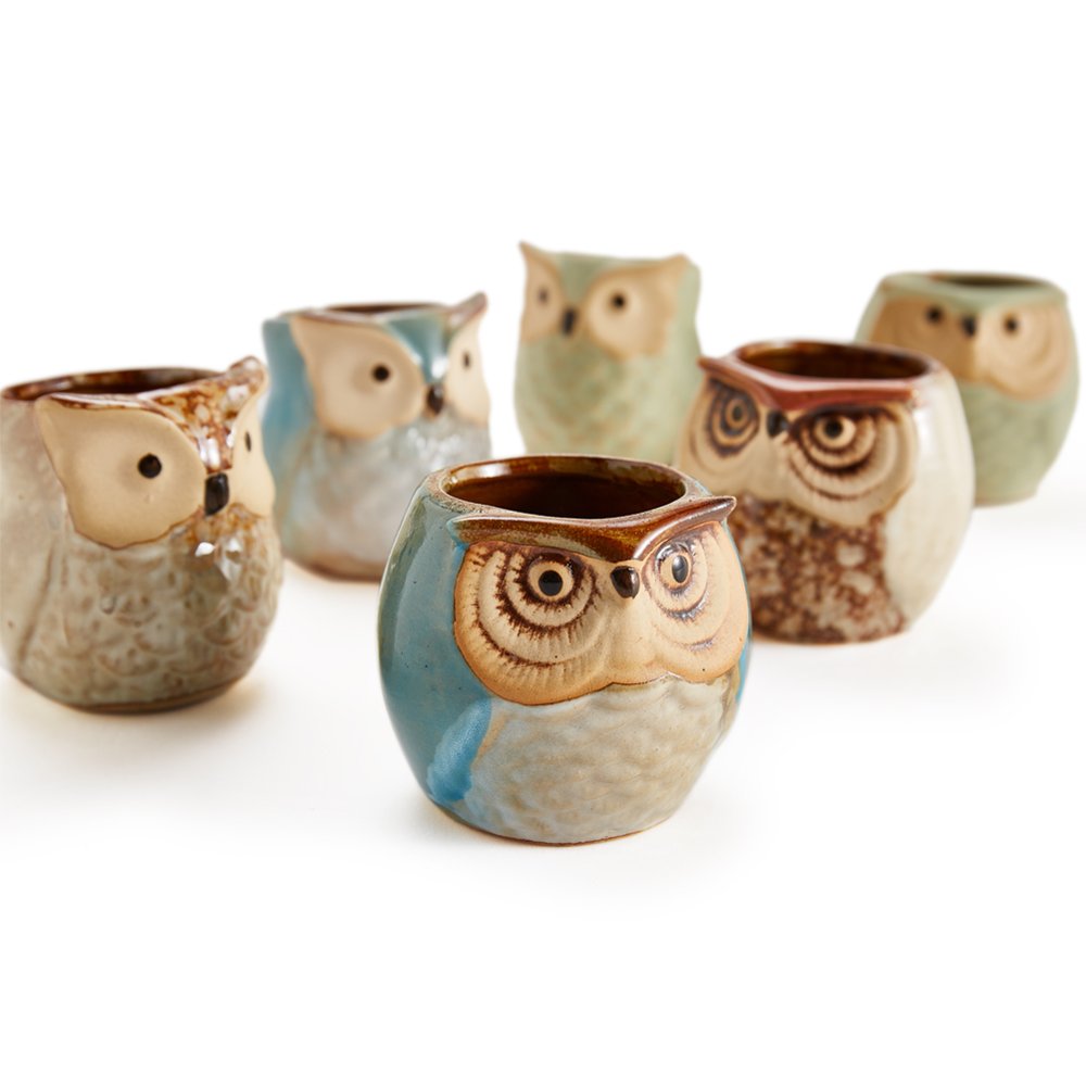 SUN-E SE Owl Pot highlighting drainage hole feature