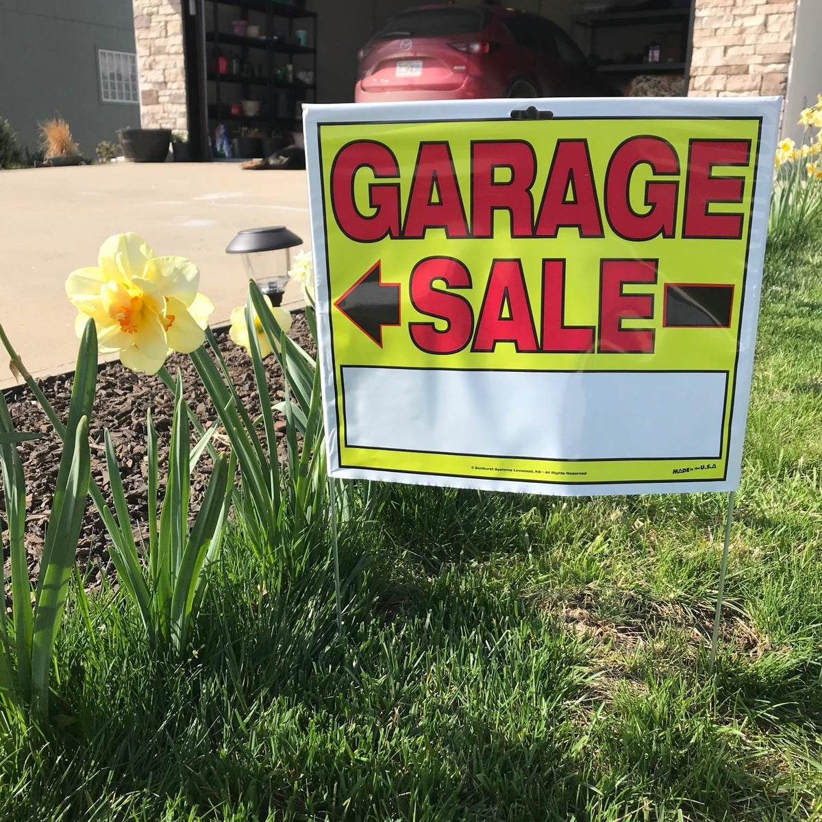 Sunburst Systems directional arrows guide visitors efficiently to your sale