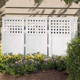 Suncast free-standing privacy screen requires no permanent installation.