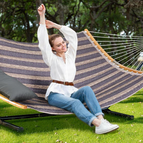 SUNCREAT hammock curved spreader bar delivers comfortable support without slippage