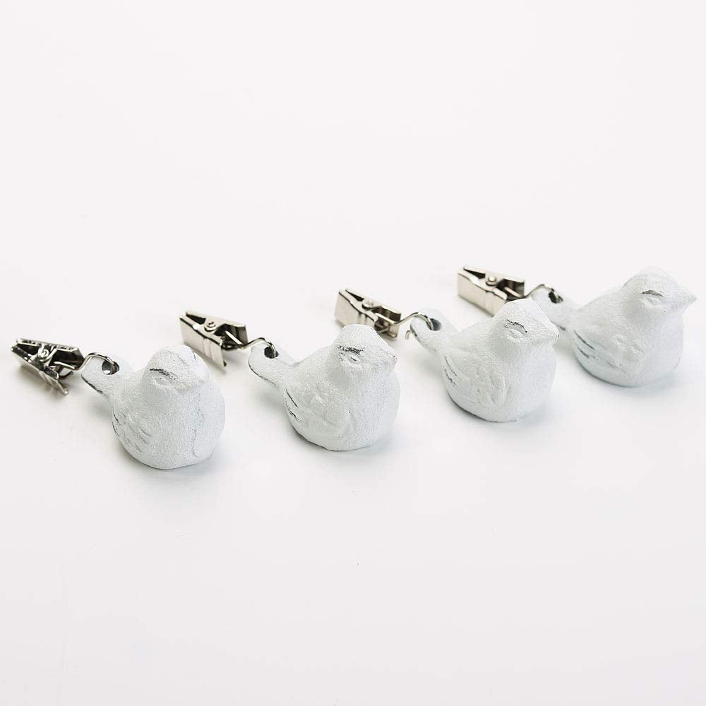 Indoor-outdoor Sungmor weights keeping tablecloths neat