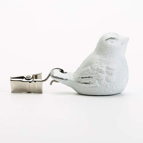 Sungmor bird clips as wedding decor anchors for table coverings