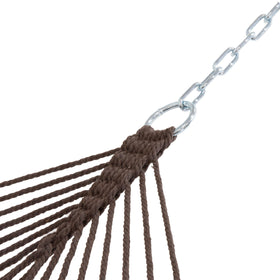 Sunnydaze Decor hammock supports up to 450 pounds with confidence.