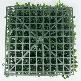 Sunnyglade boxwood panel features interlocking connectors for easy DIY installation