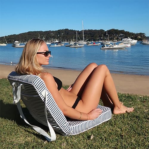 SunnyLiFE chair folded for compact trunk storage and easy packing.