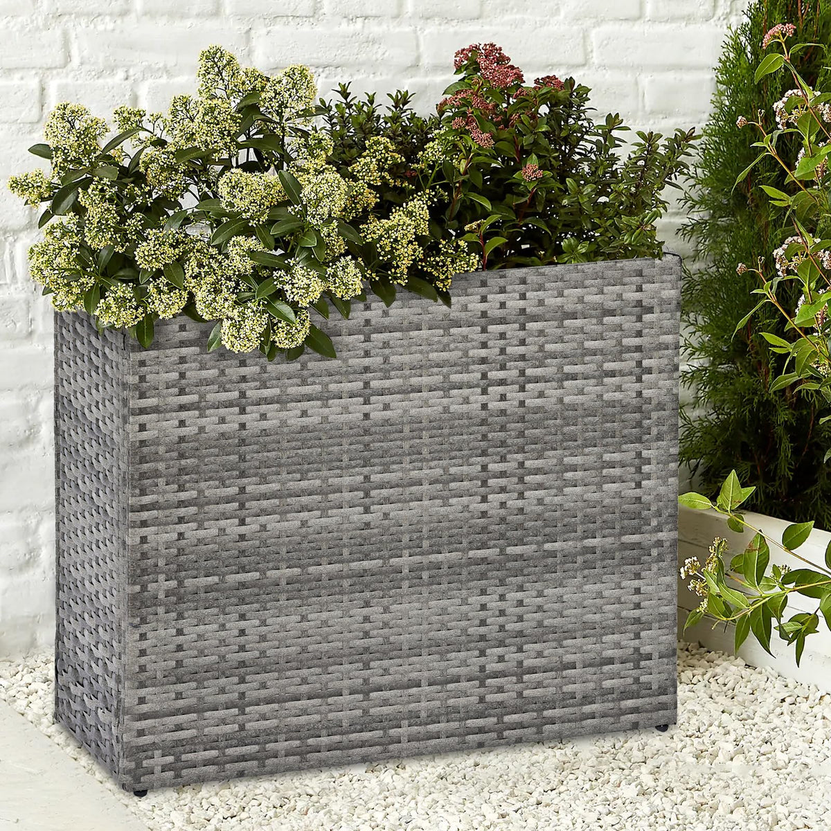 SUNNYPARK large entrance planter is ideal for walkways and decks.
