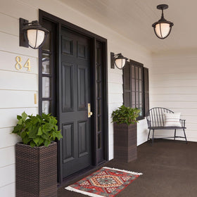 SUNNYPARK rattan-style planter close-up highlights weather-resistant weave.