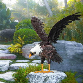 SUNREEK eagle statue makes a stunning housewarming gift and gift idea.