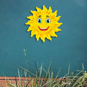 SUNREEK garden and fence decor brings vibrant energy to spaces.