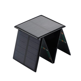 SUNYIMA solar panel charging phones and power packs in daylight