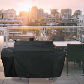 Suphomeware weatherproof shield guards your grill against rain and snow.