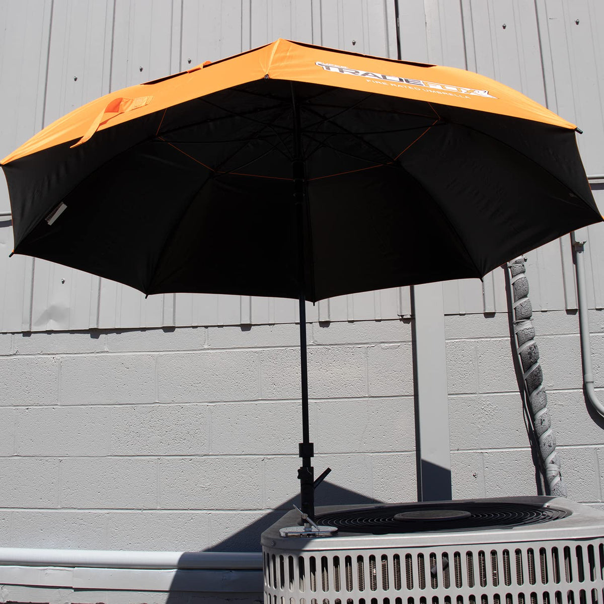 Supplying Demand MUKIT-FR fiberglass ribs show flexible, durable frame.