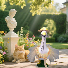Susuling tropical ensemble transforms goose into island centerpiece