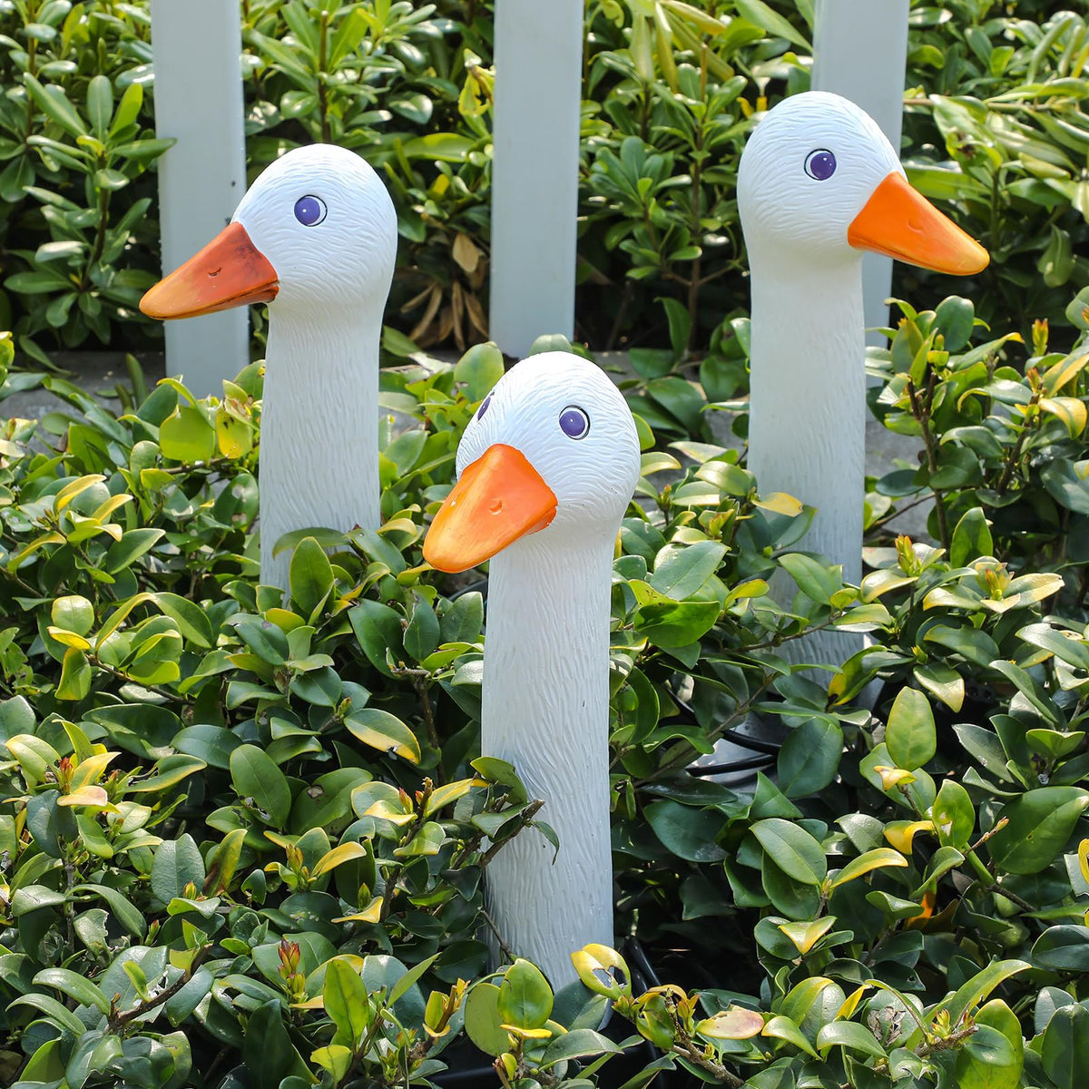 Suzile porch goose statue adds curb appeal and charming outdoor decor.