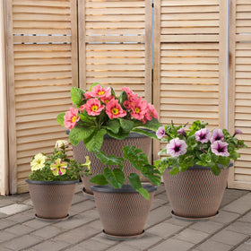 Svxtoby 12-inch planter showing top and bottom diameter specs for fit planning.