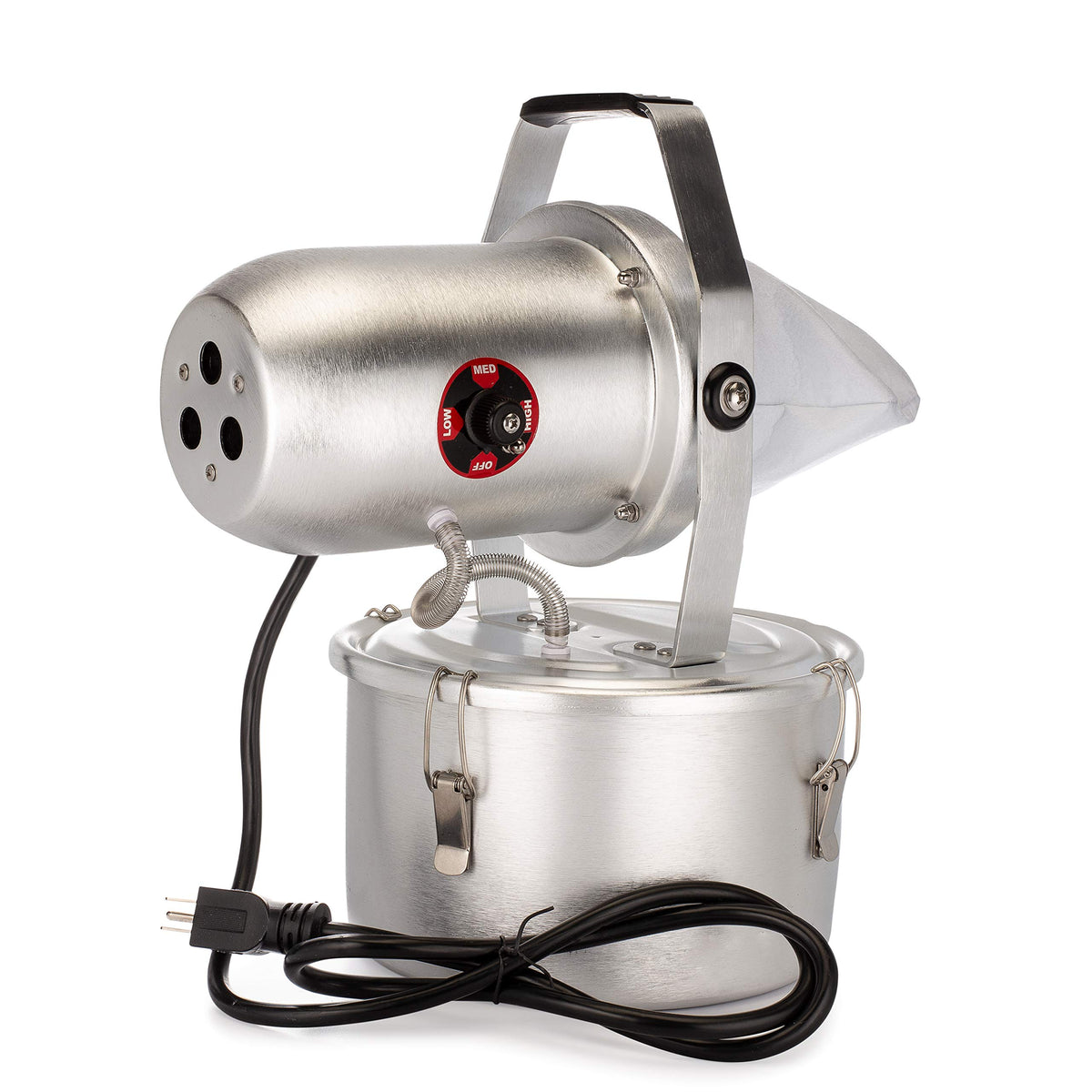 Close-up of the tri-jet nozzles on the Sylvan Silver Bullet Pro for precise mist.