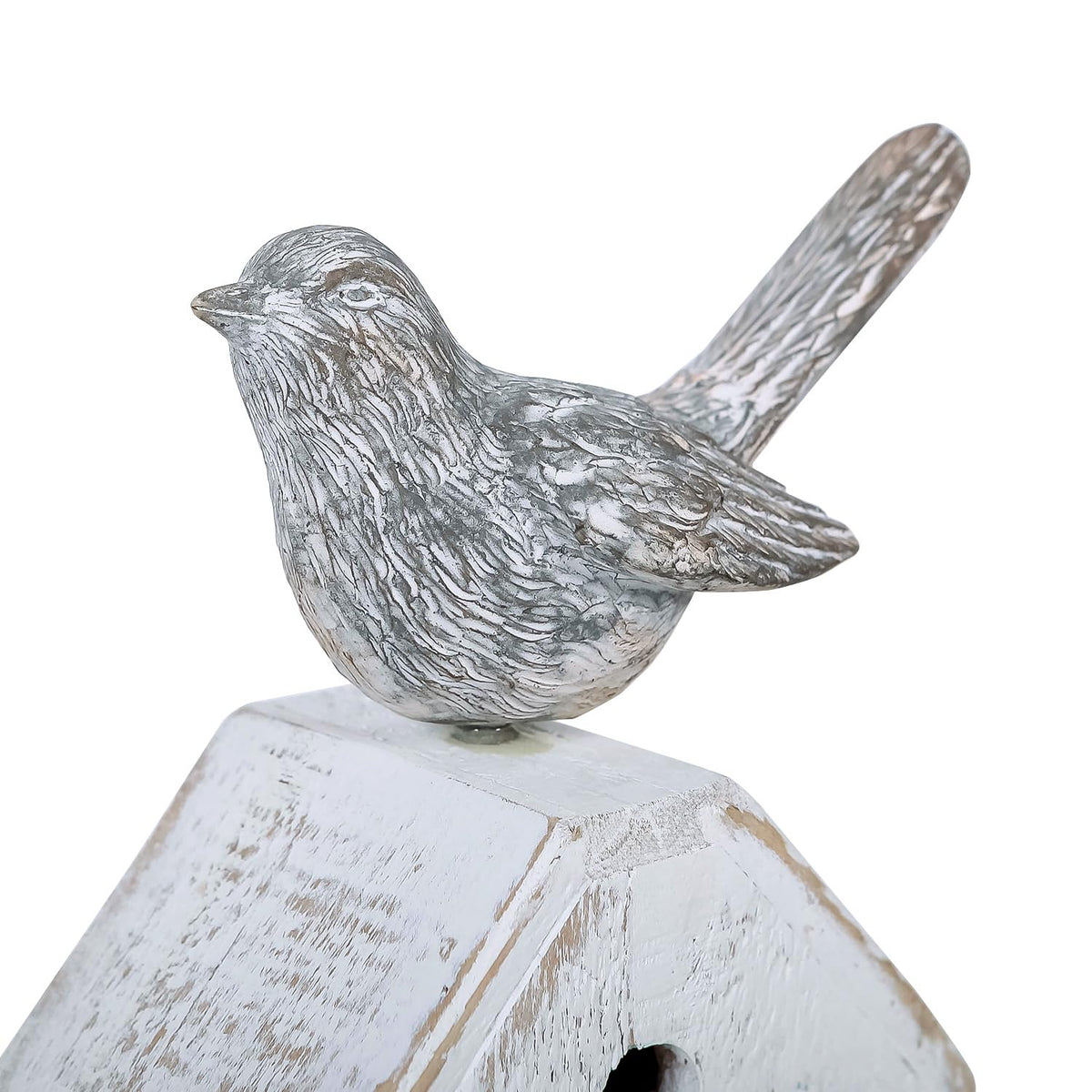 Synovana birdhouse table decor makes a thoughtful housewarming gift.