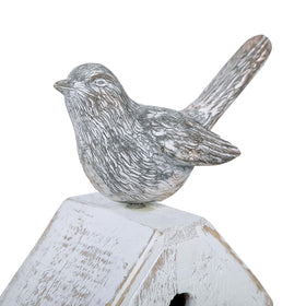 Synovana birdhouse table decor makes a thoughtful housewarming gift.