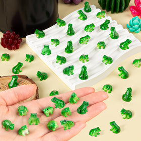 SYWHXY green frog figures suited for small landscape scenes and DIY projects