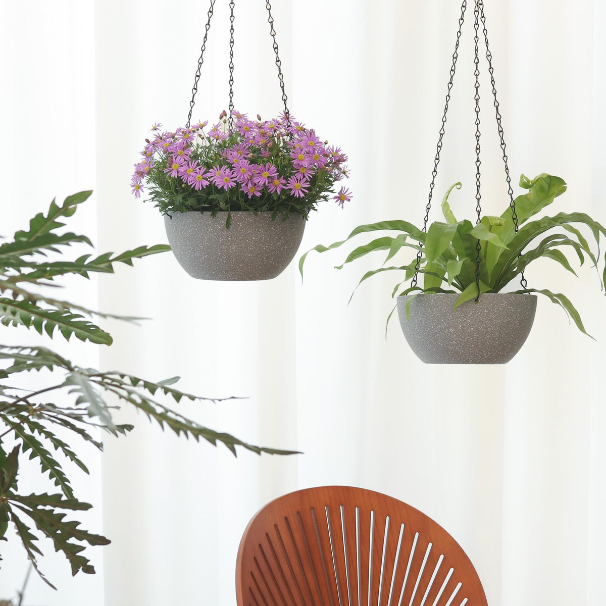 T4U grey speckled finish complements ferns ivy and spider plants beautifully.