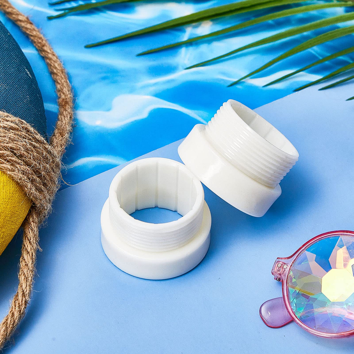 Taiyin anti-wobble sleeve resists wind while remaining simple to insert