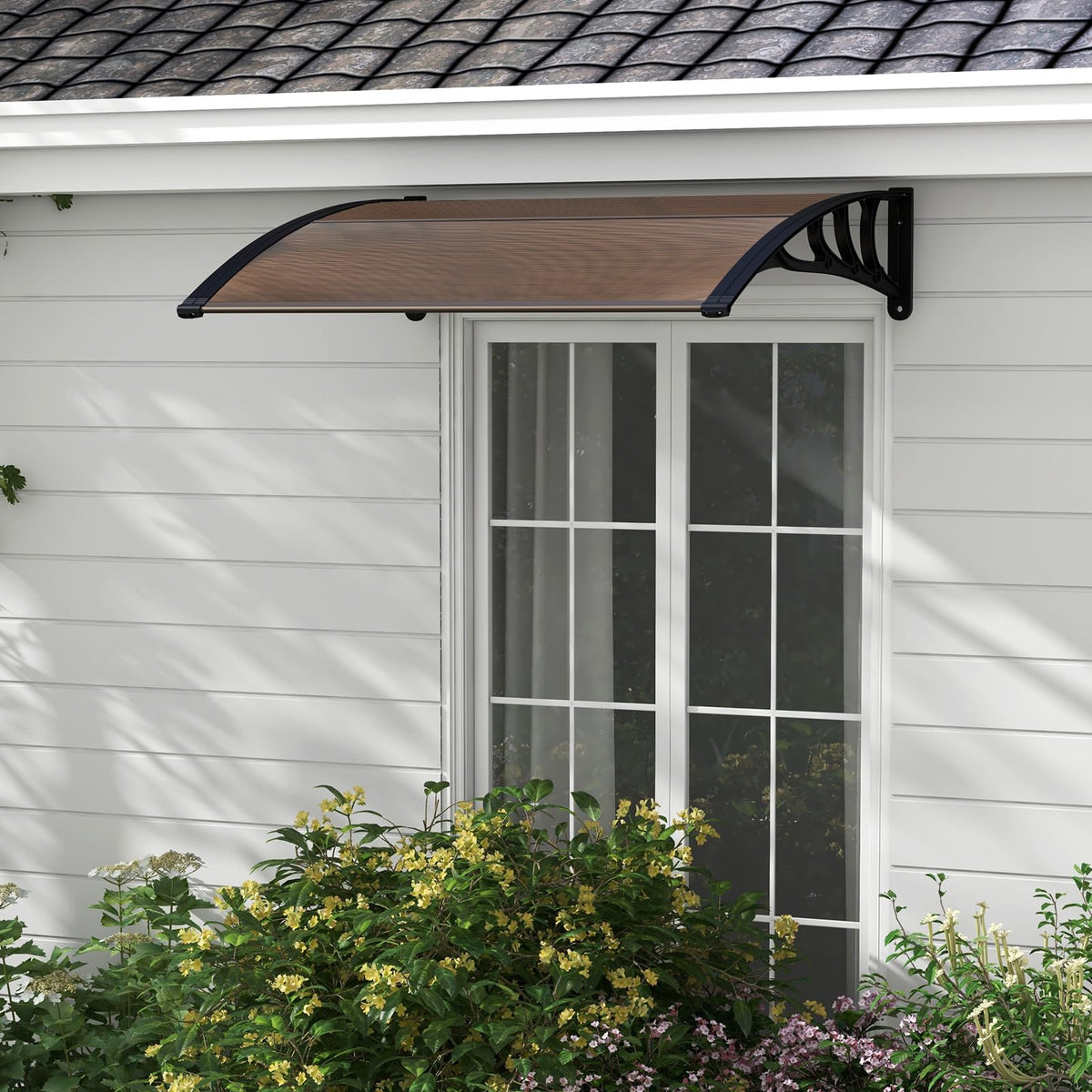 Tangkula polycarbonate panel closeup reveals hollow construction for heat reduction.