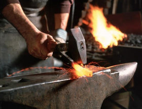 tBesme hardwood handle combines strength with lightness and subtle flexibility
