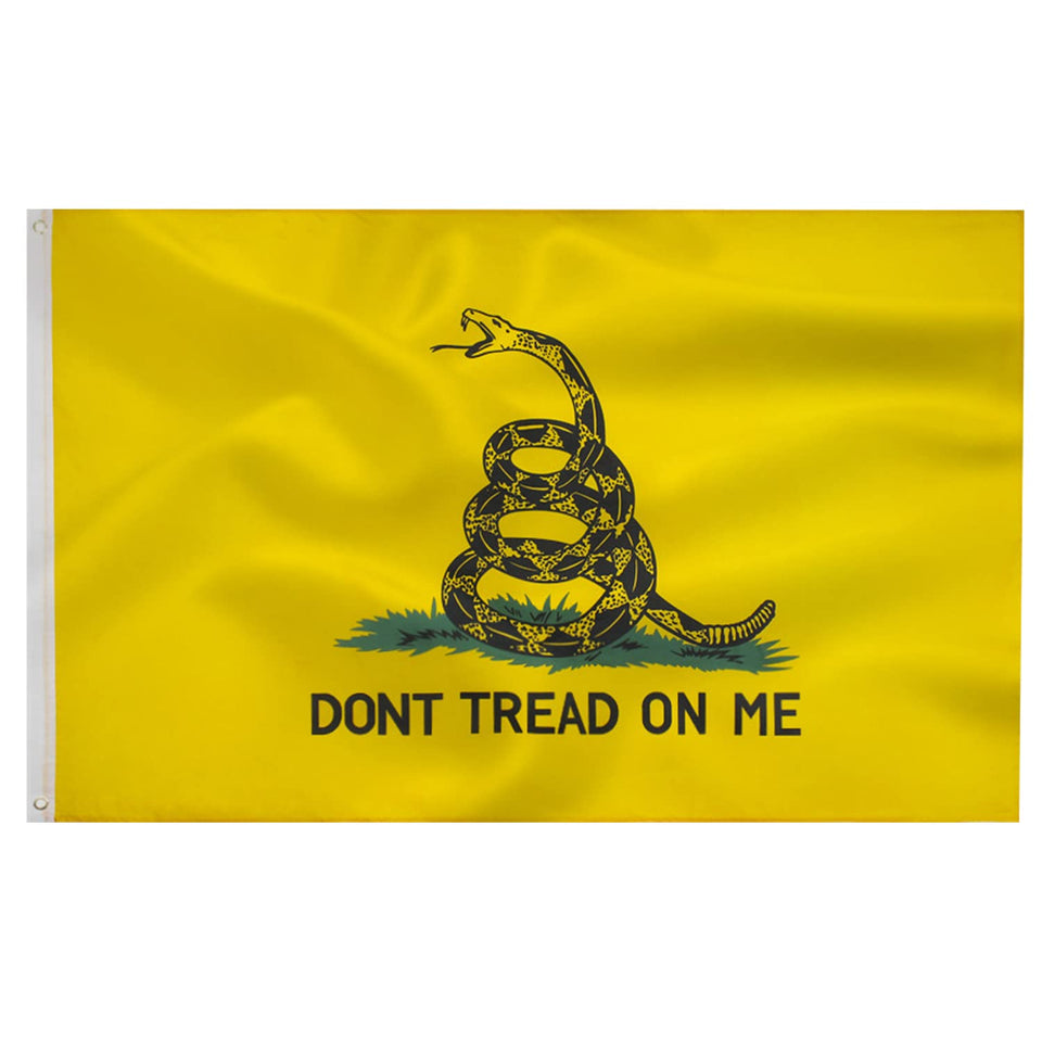 TCTOHZNG Dont Tread On Me flag 3x5 outdoor display for patriotic spaces.