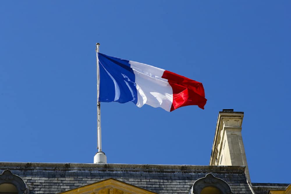 TCTOHZNG France flag ready to withstand wind and rain during events.