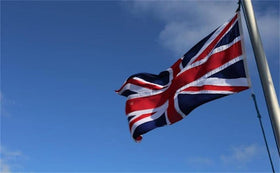 TCTOHZNG Union Jack flag ideal for home and garden display.