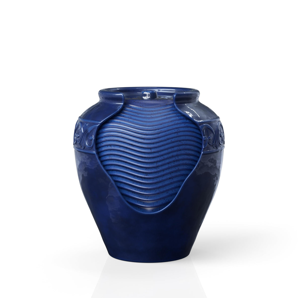 Teamson Home glaze detail and wave pattern enhances garden décor