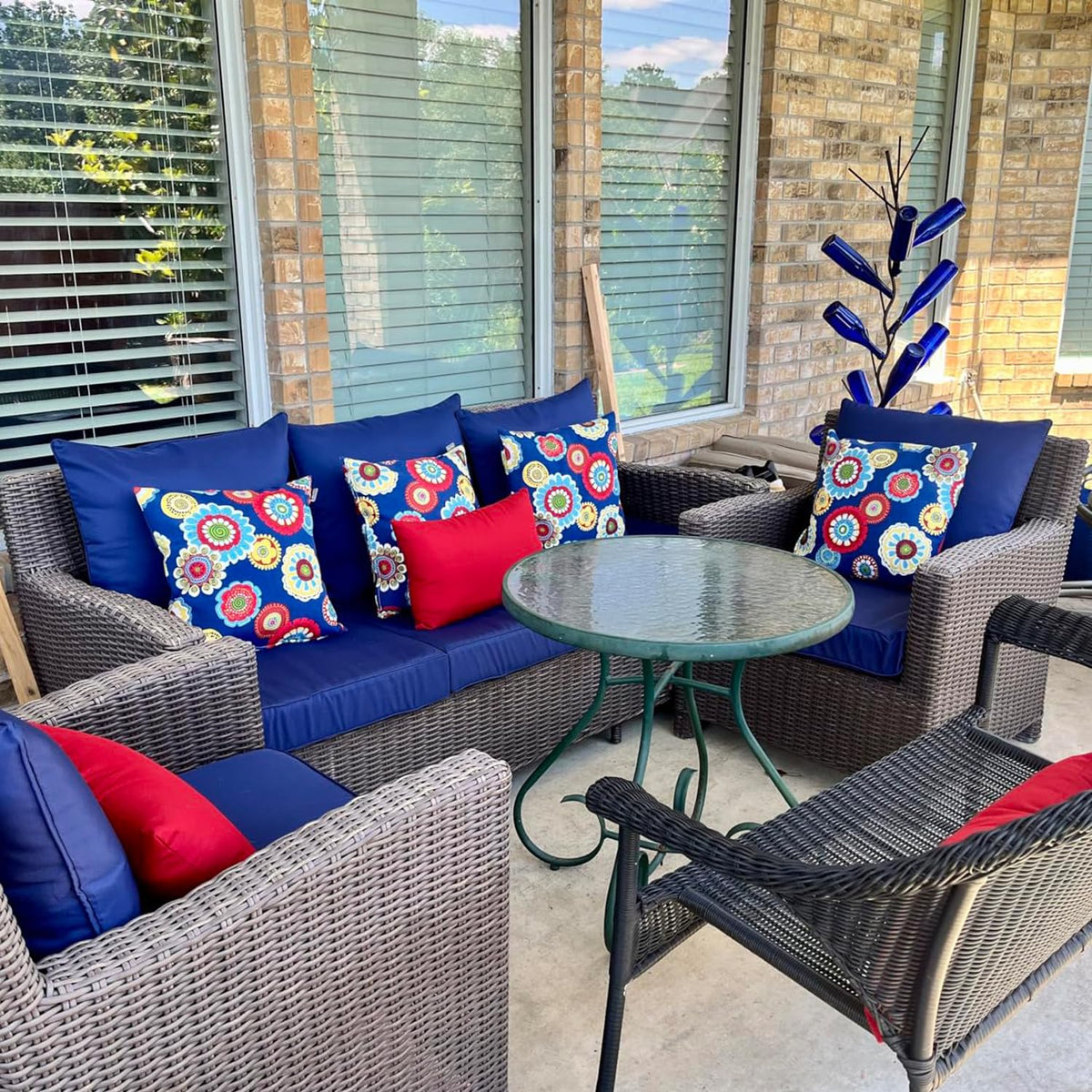 TECOSARA size guide highlighting 24x24 seat and 24x20 back dimensions