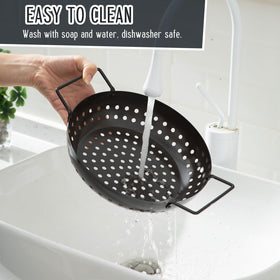 Teecyhooo perforated mesh promotes quick, even browning