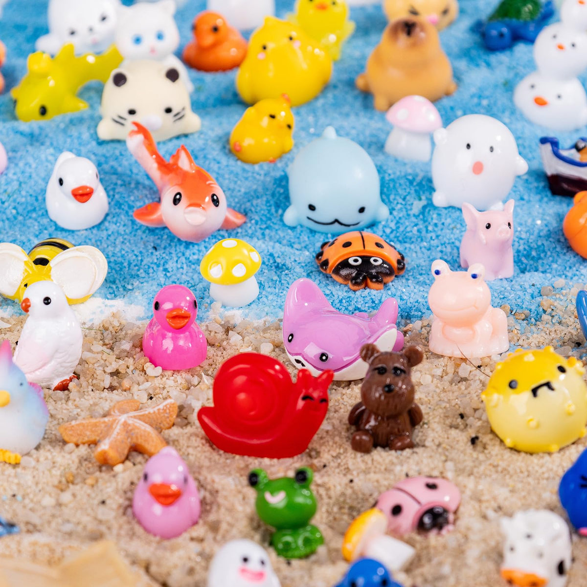 Teenzee mini resin dog figure for DIY projects and terrariums