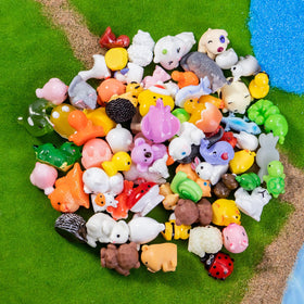 Teenzee mini resin animals - pigs create fun farm themed decorations.