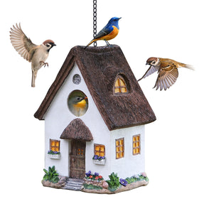 Tenforie Bird House garden décor entry invites birds to nest securely.